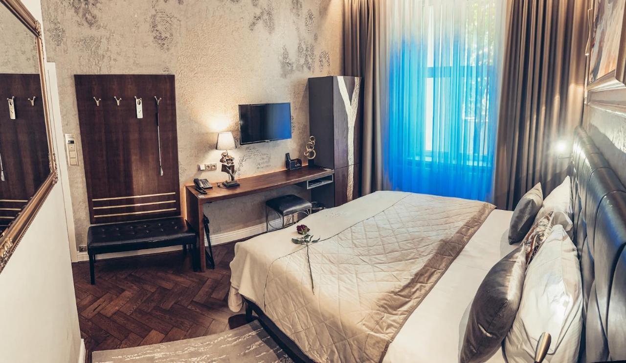 ALFONS BOUTIQUE HOTEL PRAG 4 Tjeckien fr n SEK 796 BOOKED